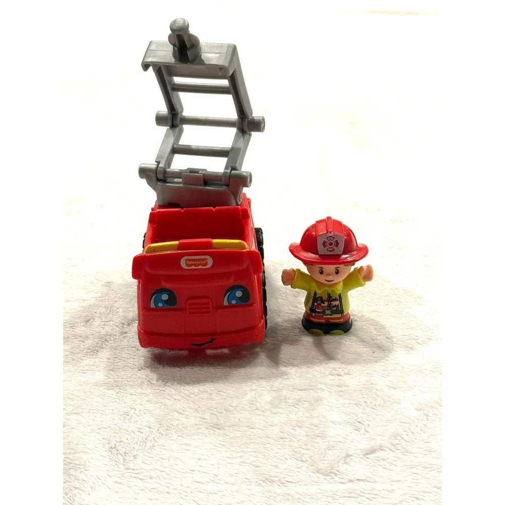 Fisher-Price Little People Fire Truck with Firefighter Erika Figure‎ Red Toy Set